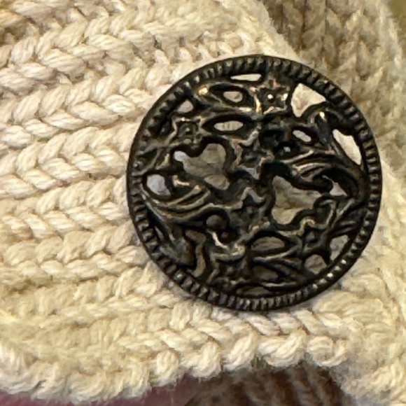 Northern Reflections VTG Floral Crochet Knit Ornate Brass Buttons Cardi Sweater - Picture 11 of 15